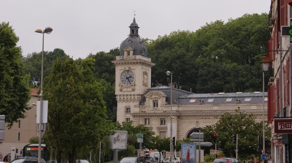Hotel De La Gare Bayonne Luaran gambar